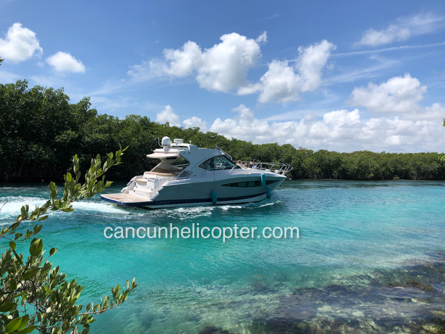 Helicopter and Yacht All Inclusive Tour by CANCUN HELICOPTER